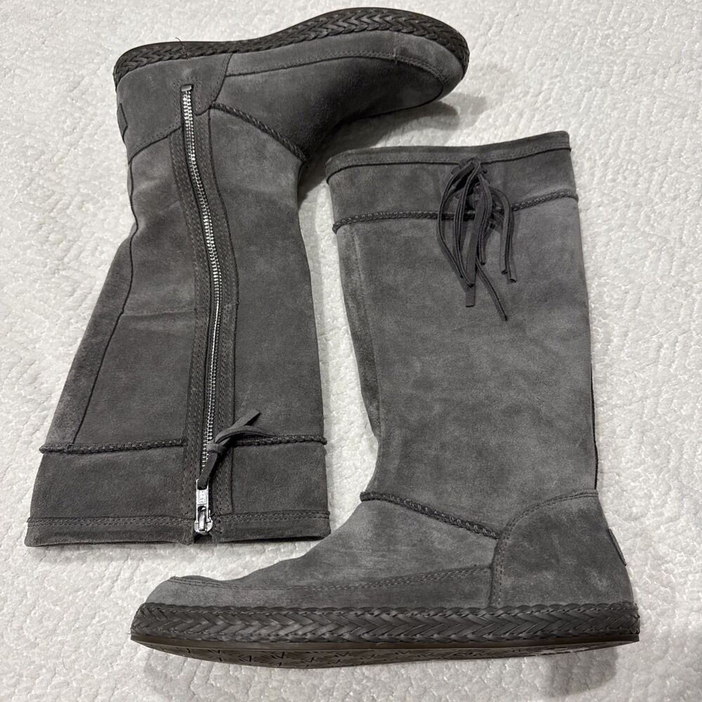 UGG Emerie Knee High Flat Boots Charcoal Gray Suede Tassel Charm Sz 7